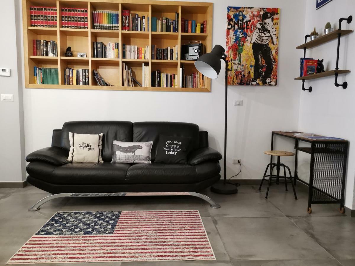 The Black Dog House วาเลนซาโน ภายนอก รูปภาพ